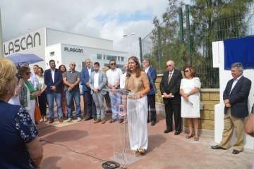 Acto de descubrimiento de la placa de la calle de Farmacéutico Francisco Artiles Betancor (Foto TA)